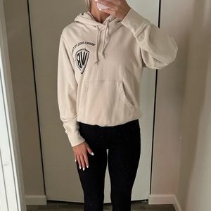 Uniqlo Hoodie Bugs Bunny Warner Bros Collectible Collectors item